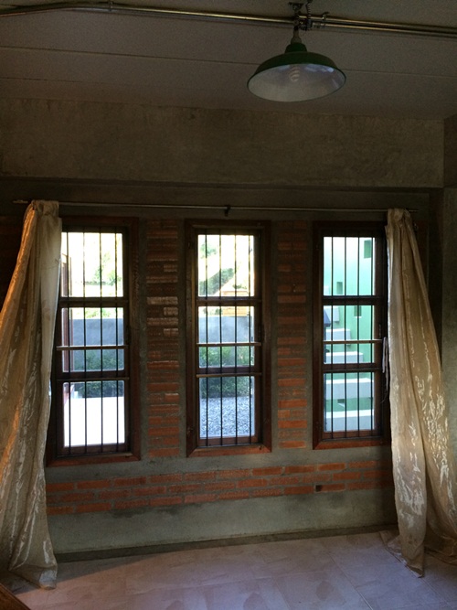 ��ҹ�ٹ����� 3 ��ͧ�͹ 4 ��ͧ��� �� 1.3 ��ҹ