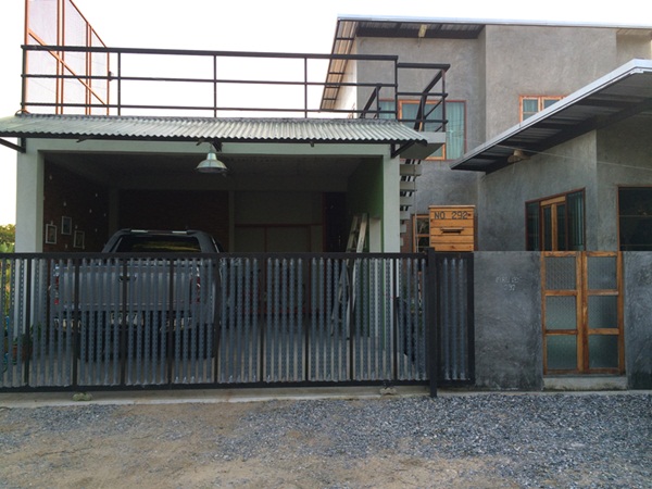 ��ҹ�ٹ����� 3 ��ͧ�͹ 4 ��ͧ��� �� 1.3 ��ҹ