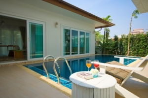 ����Ѻ����������¹��㹺�ҹ �������ҹ��ʹ����