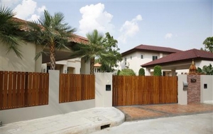 12 ��ѡ�ǧ���º�ҹ��������� �ѡɳ�Ẻ������������