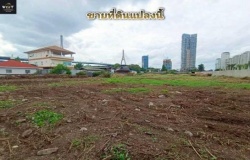 Wisit Sriprasert