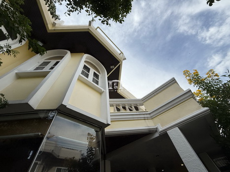 ��º�ҹ �ҹ���ҡ�ا෾