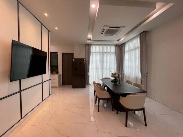 ��ҹ������ ��ͧ�¡�ا෾