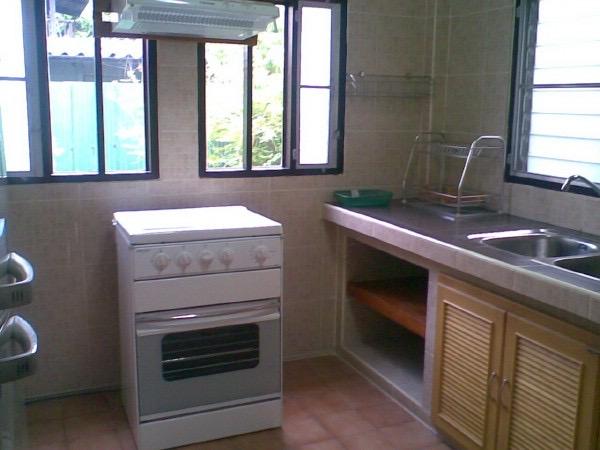 ��º�ҹ �ҷá�ا෾