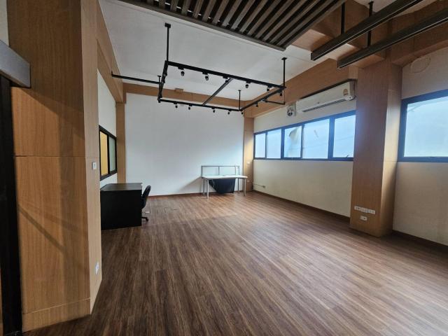 ����ӹѡ�ҹ �ҧࢹ��ا෾