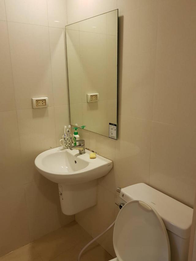 �͹������� �ҧᤡ�ا෾