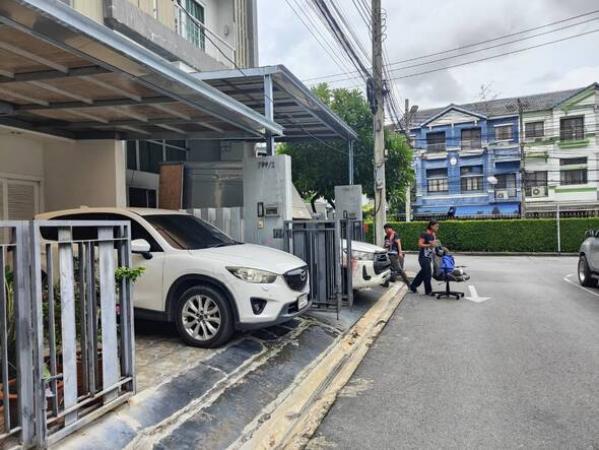 �������Ϳ��� �ѧ�ͧ��ҧ��ا෾