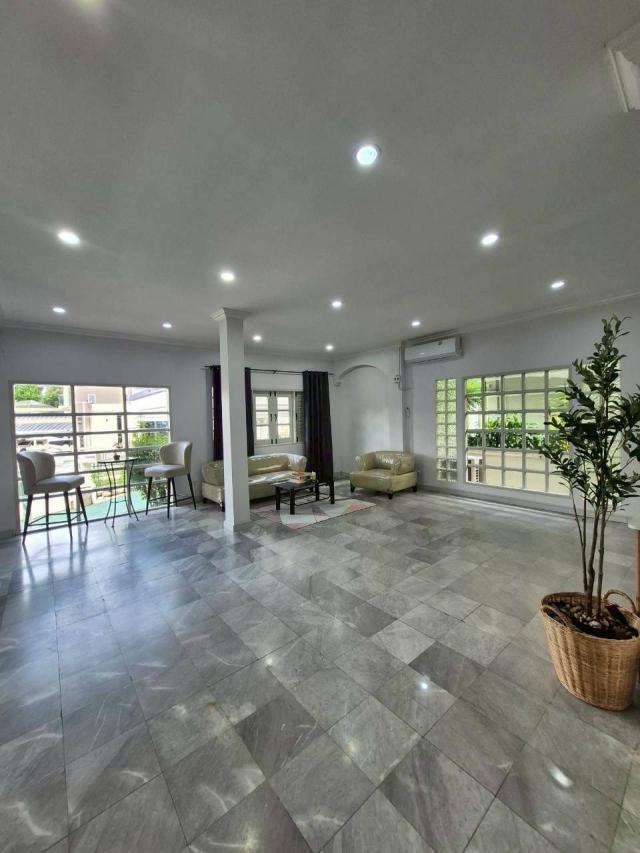 ��º�ҹ �ҧᤡ�ا෾