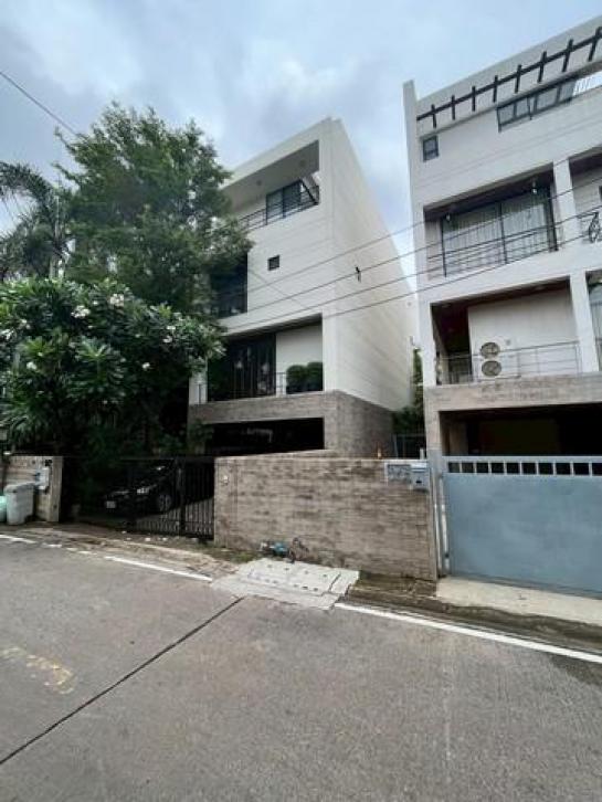 ��ҹ������ ���䷡�ا෾