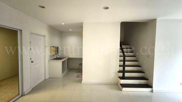 ��ǹ���������� ��ͧ����ҡ�ا෾