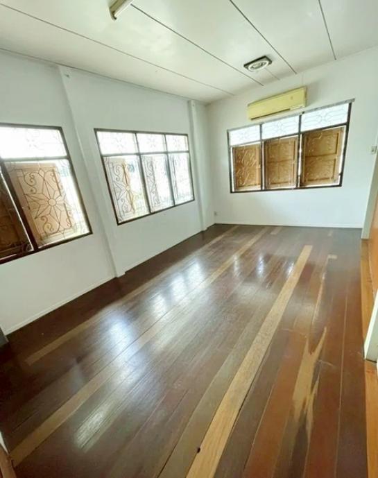 ��ҹ������ �ҧ�͡�˭��ا෾