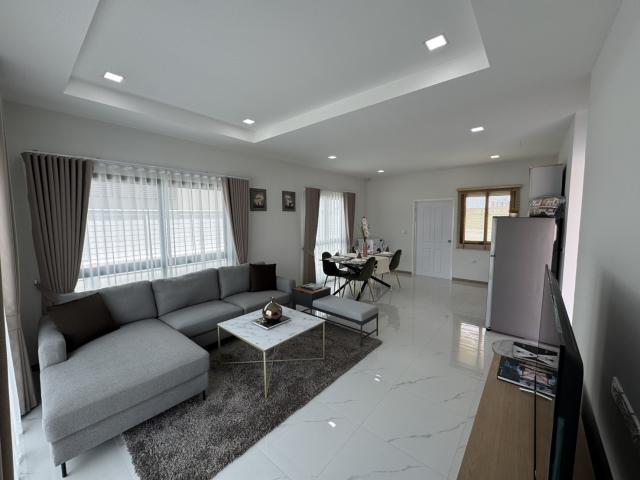 ��º�ҹ �ҧ��� ��طû�ҡ��