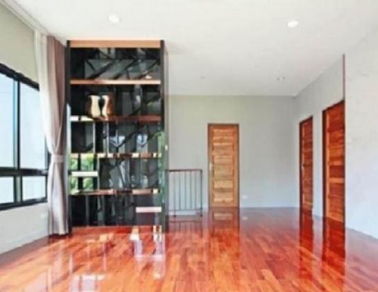 ��ҹ������ �ҧᤡ�ا෾