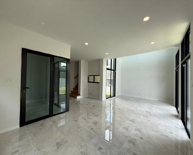 ��ҹ������ ���ͧ������� �������