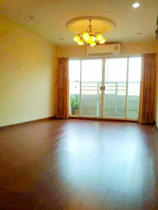 �Ҥ�þҳԪ�������� ����ͧ��ا෾