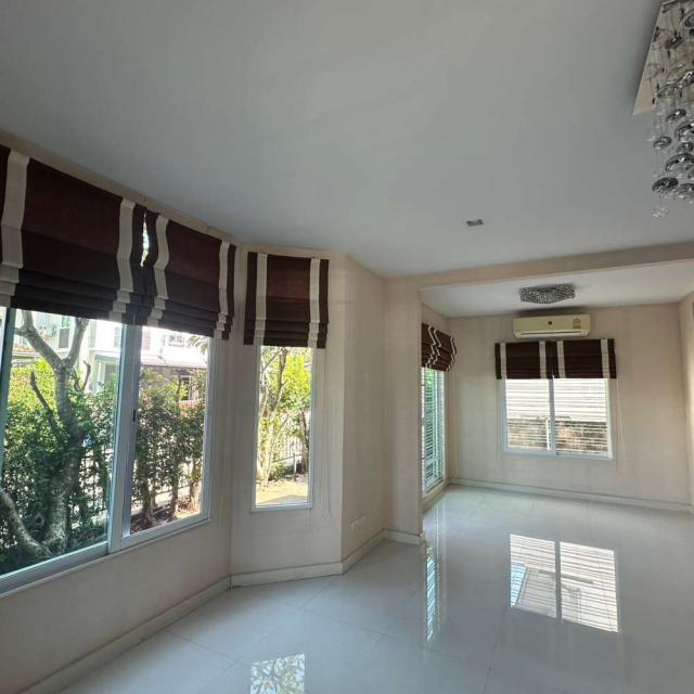 ��º�ҹ �ҧᤡ�ا෾