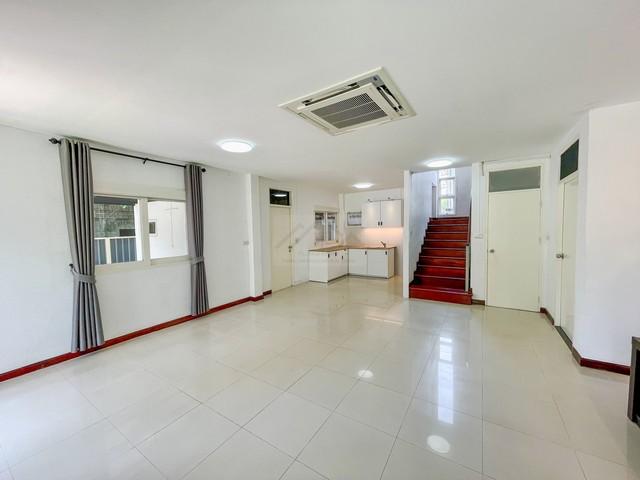 ��ҹ������ �ѹ����ǡ�ا෾