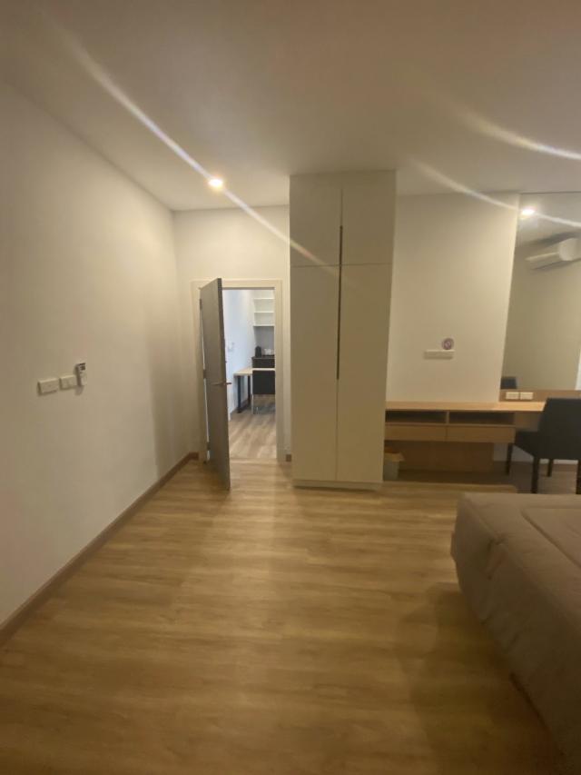 �͹������� ����Թ ��ШǺ���բѹ��