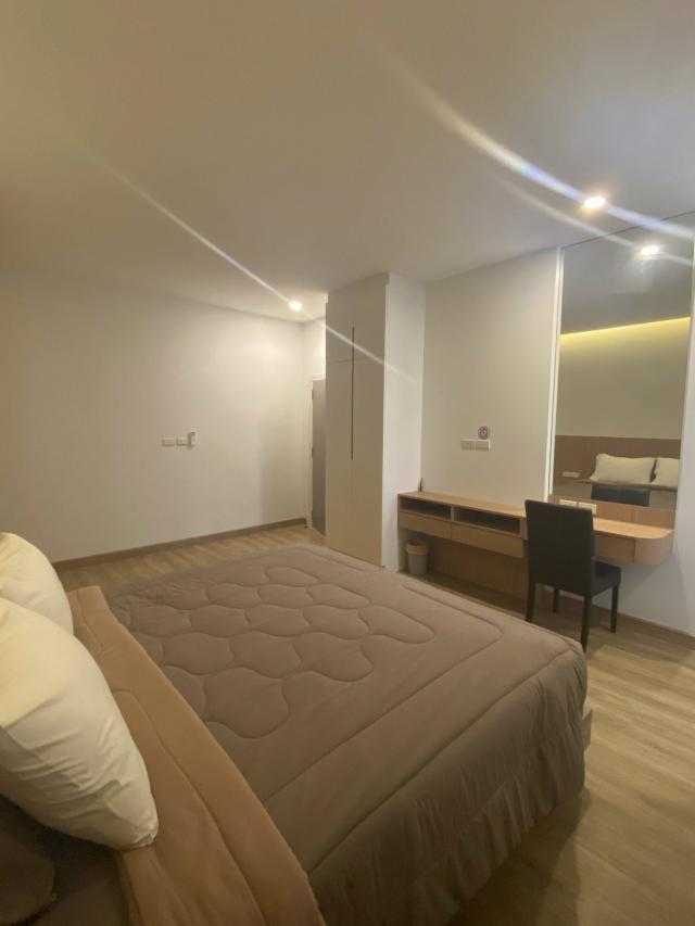 �͹������� ����Թ ��ШǺ���բѹ��