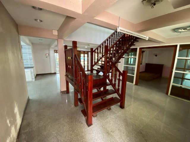 ��ҹ������ ���¢�ҧ��ا෾