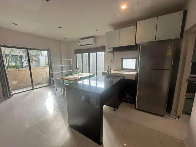 ��º�ҹ �ҧ�лԡ�ا෾