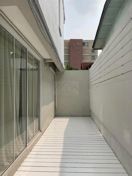 ��ҹ������ ���¢�ҧ��ا෾