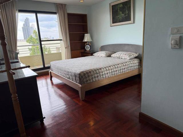 �͹������� �ҹ���ҡ�ا෾