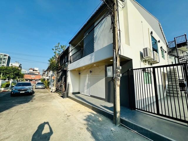 ��ҹ������ ���¢�ҧ��ا෾