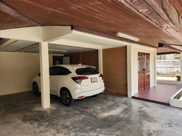 ��ҹ������ ���¢�ҧ��ا෾