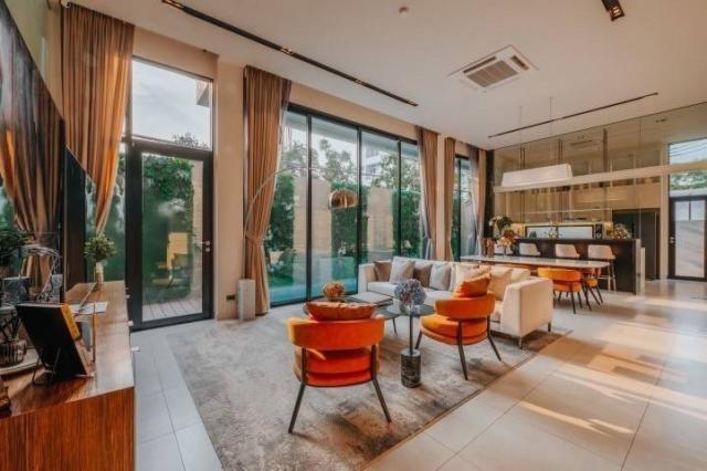 ��º�ҹ �ҧ�лԡ�ا෾