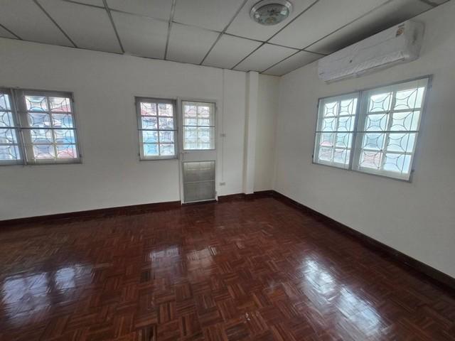 ��ҹ������ �֧������ا෾