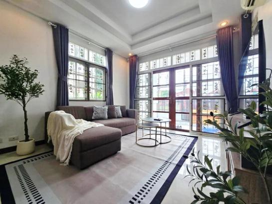 ��ҹ������ �ҧ�лԡ�ا෾