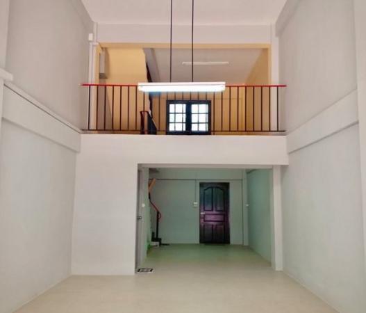 ����Ҥ�þҳԪ�� �ҧᤡ�ا෾