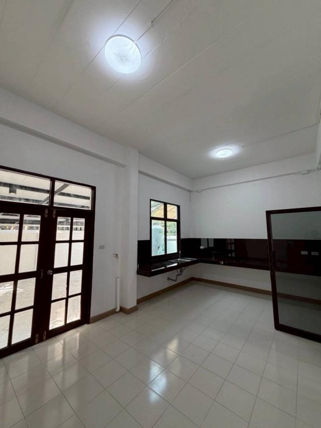 ��ǹ���������� �ҧ�ҡ�ا෾