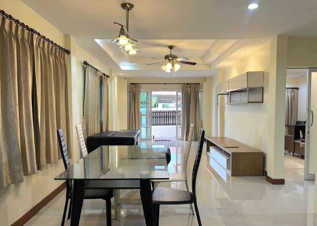 ��º�ҹ �ҧᤡ�ا෾