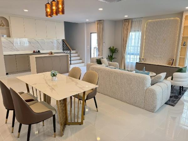 ��º�ҹ �ҧ��� ��طû�ҡ��