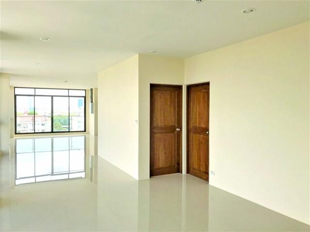 �ӹѡ�ҹ������ �ҷá�ا෾