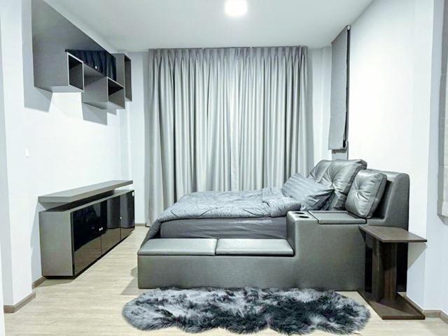 ��ҹ������ �ҧ��� ��طû�ҡ��