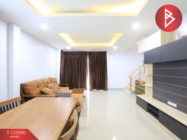 ��º�ҹ �ҧ�����طû�ҡ��