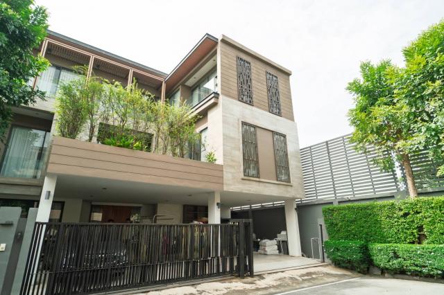 ��º�ҹ �ҧ�лԡ�ا෾