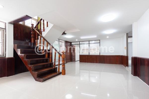 ��ҹ������ ���¢�ҧ��ا෾