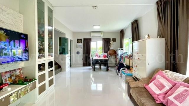 ��º�ҹ �ҧ��� ��طû�ҡ��