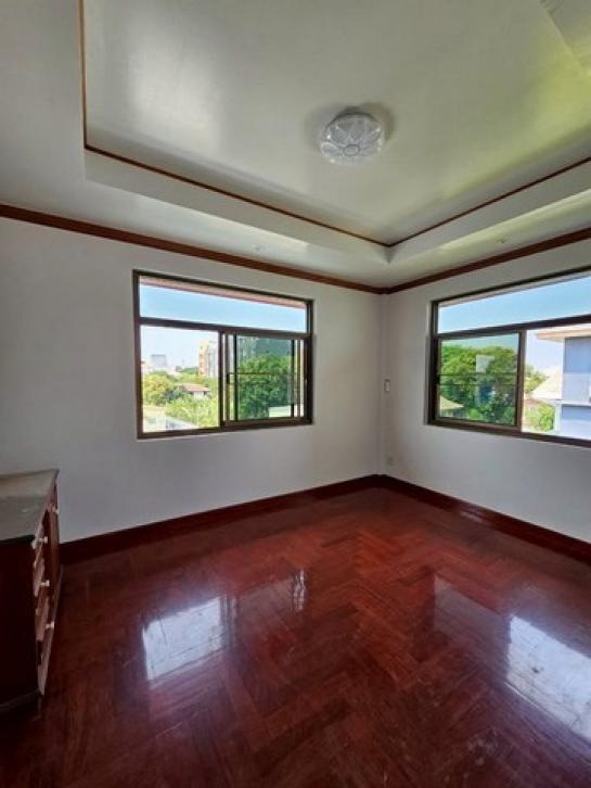 ��ҹ������ �ѧ�ͧ��ҧ��ا෾