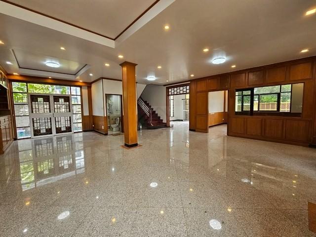 ��ҹ������ �ѧ�ͧ��ҧ��ا෾