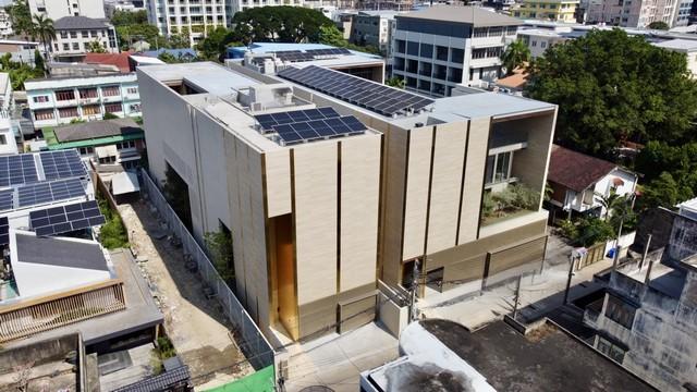 ��º�ҹ �ҷá�ا෾