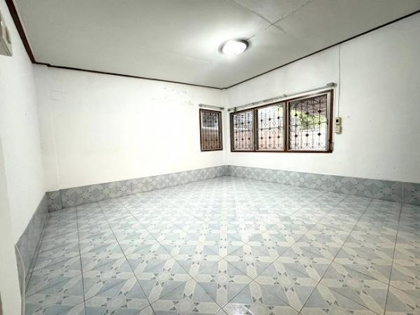 ��ҹ������ �ѧ�ͧ��ҧ��ا෾