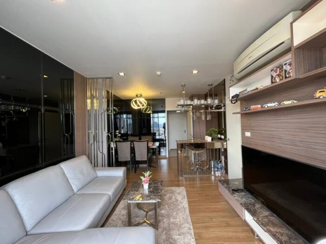 �͹������� �ҧ���͡�ا෾