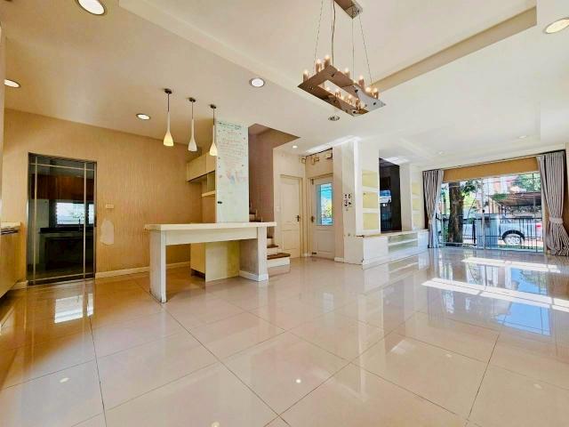 ��º�ҹ ���ͧ��طû�ҡ�� ��طû�ҡ��