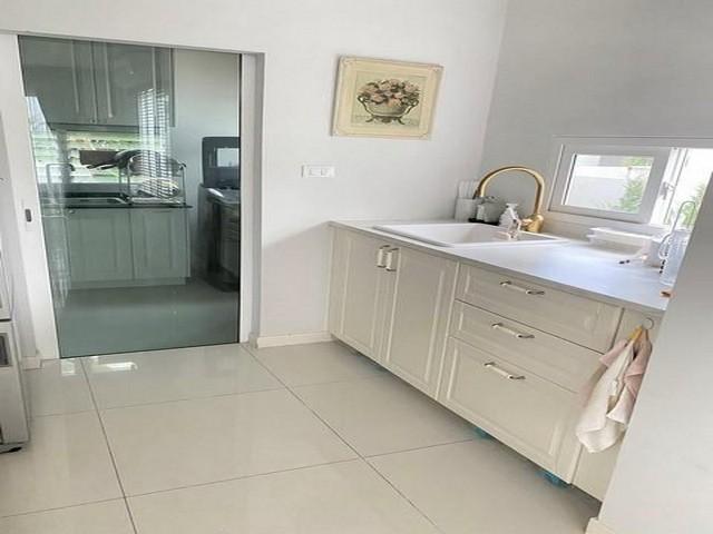 ��ҹ������ �ҧ��Ҹ� ��طû�ҡ��