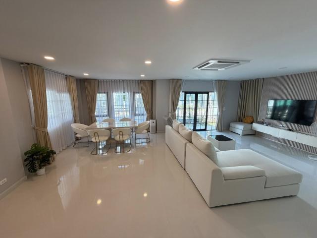 ��ҹ������ �ҧ��� ��طû�ҡ��